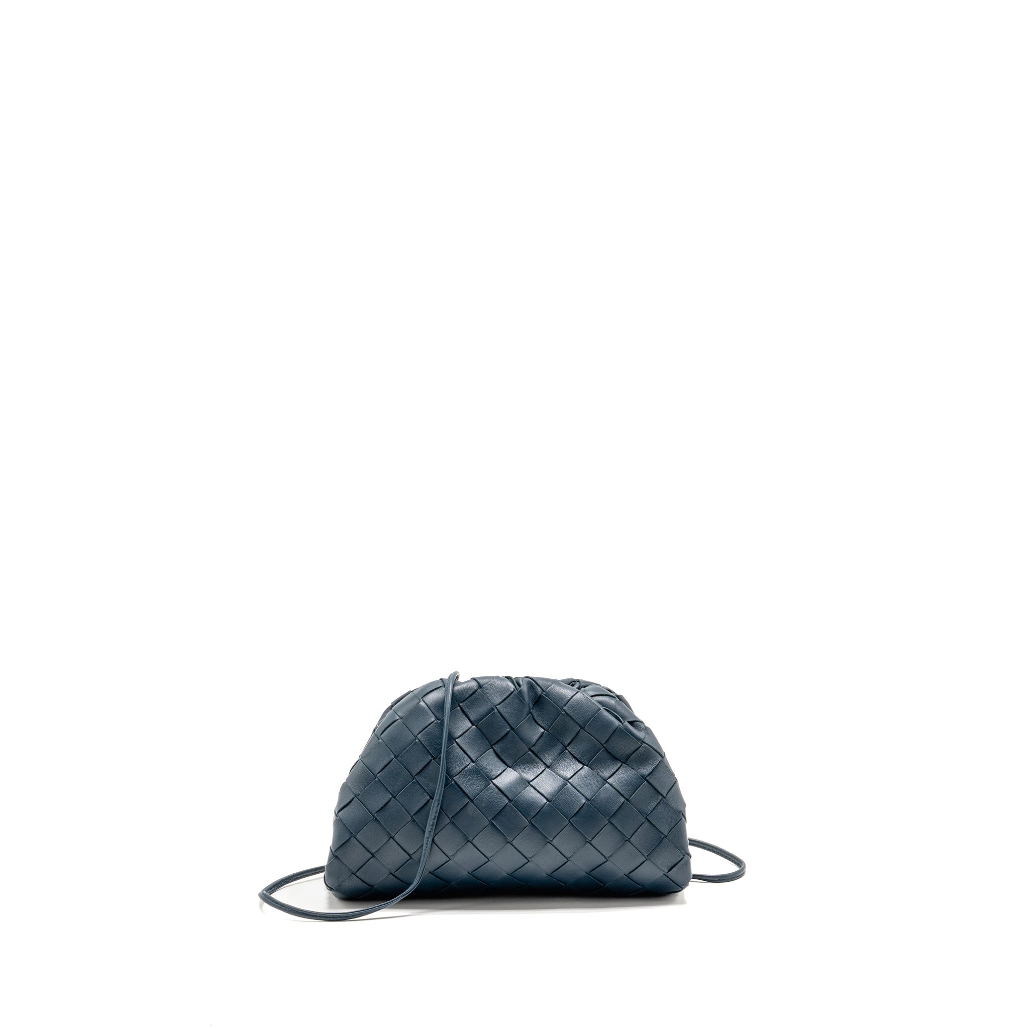 bottega-veneta-mini-pouch-lambskin-navy-shw-1
