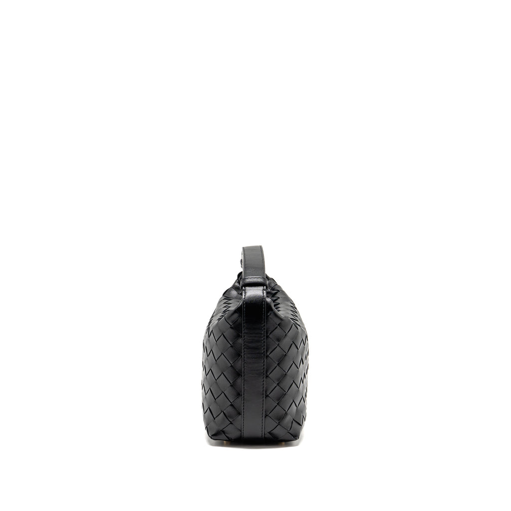 bottega-veneta-mini-wallace-calfskin-black-ghw