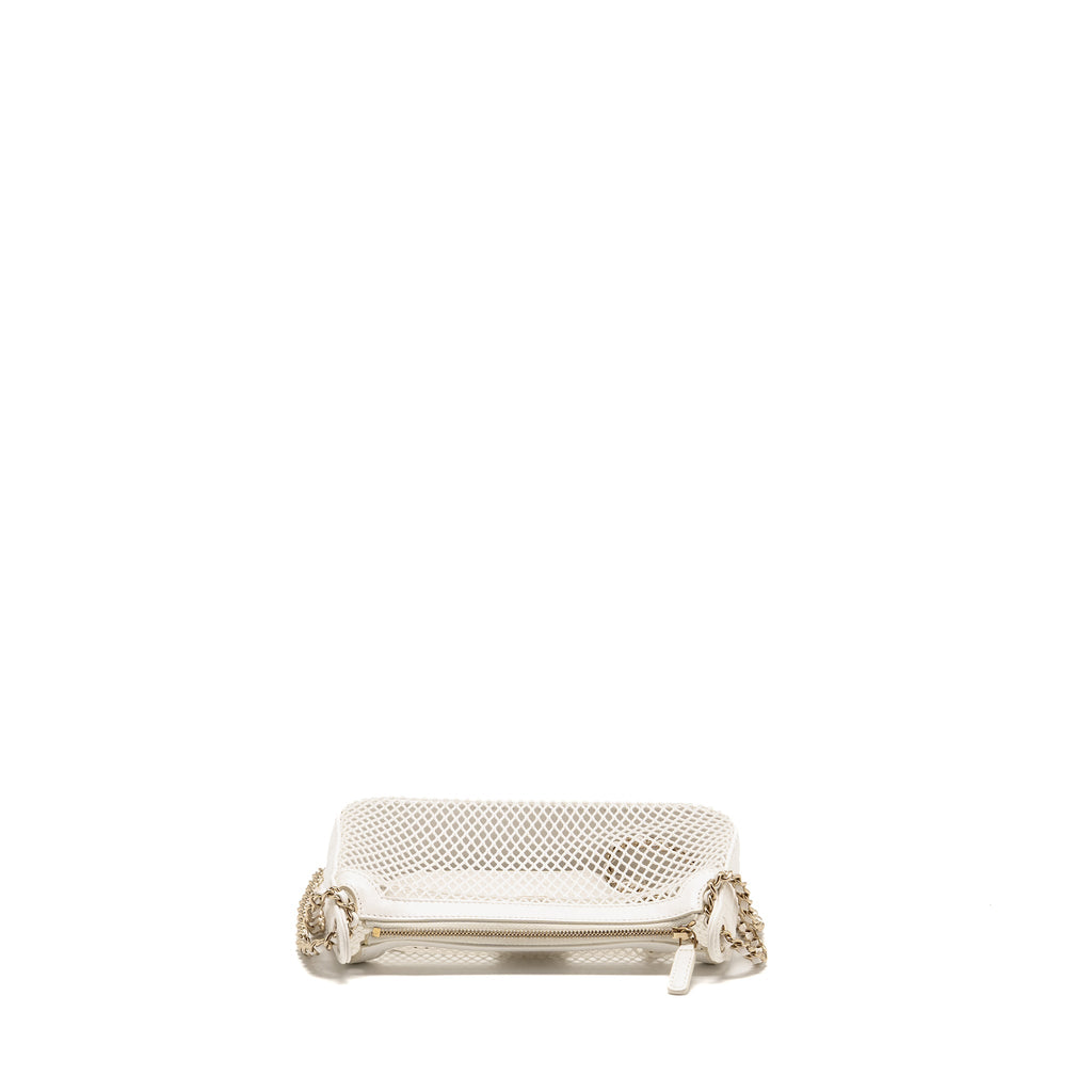 chanel-25s-clutch-with-chain-mesh-lambskin-white-lghw-microchip