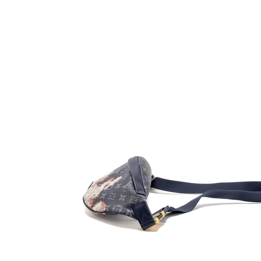 louis-vuitton-discovery-bumbag-pm-monogram-navy-multicolour-ghw