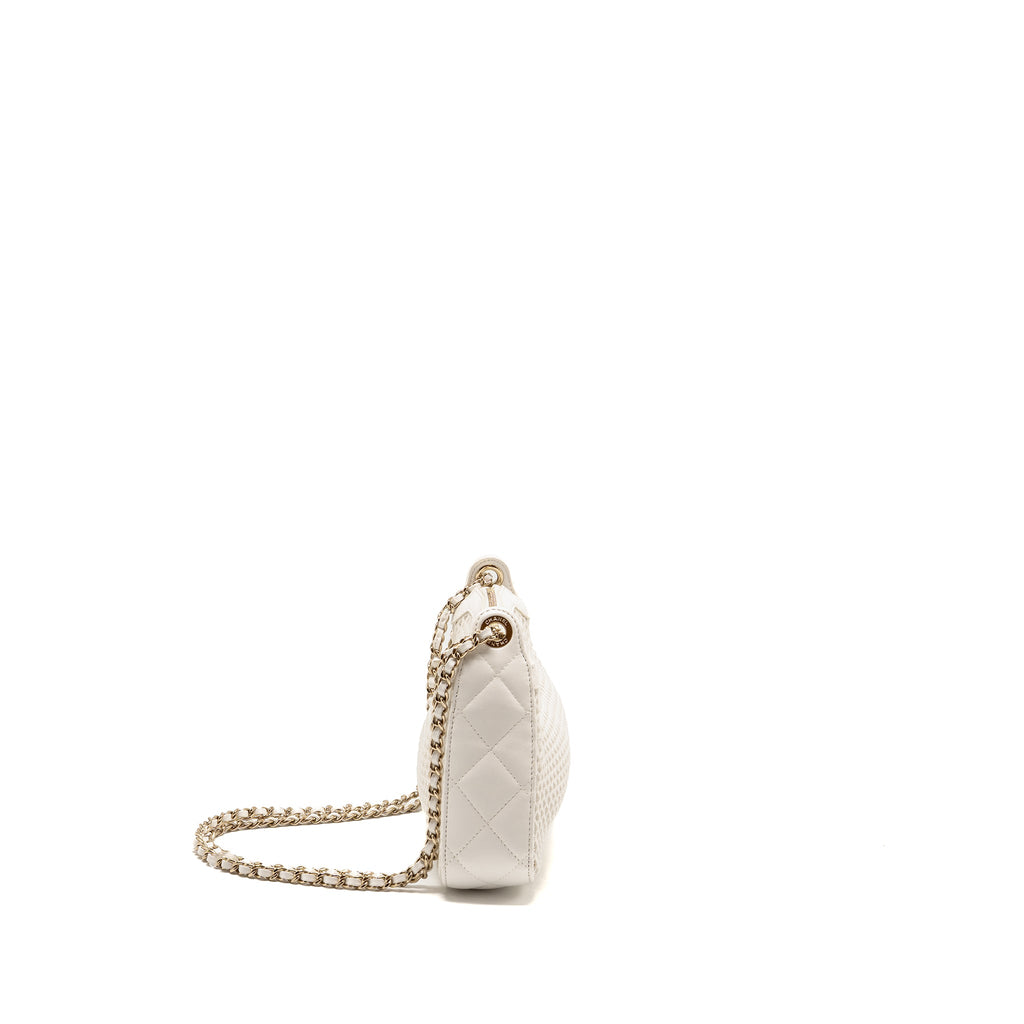 chanel-25s-clutch-with-chain-mesh-lambskin-white-lghw-microchip