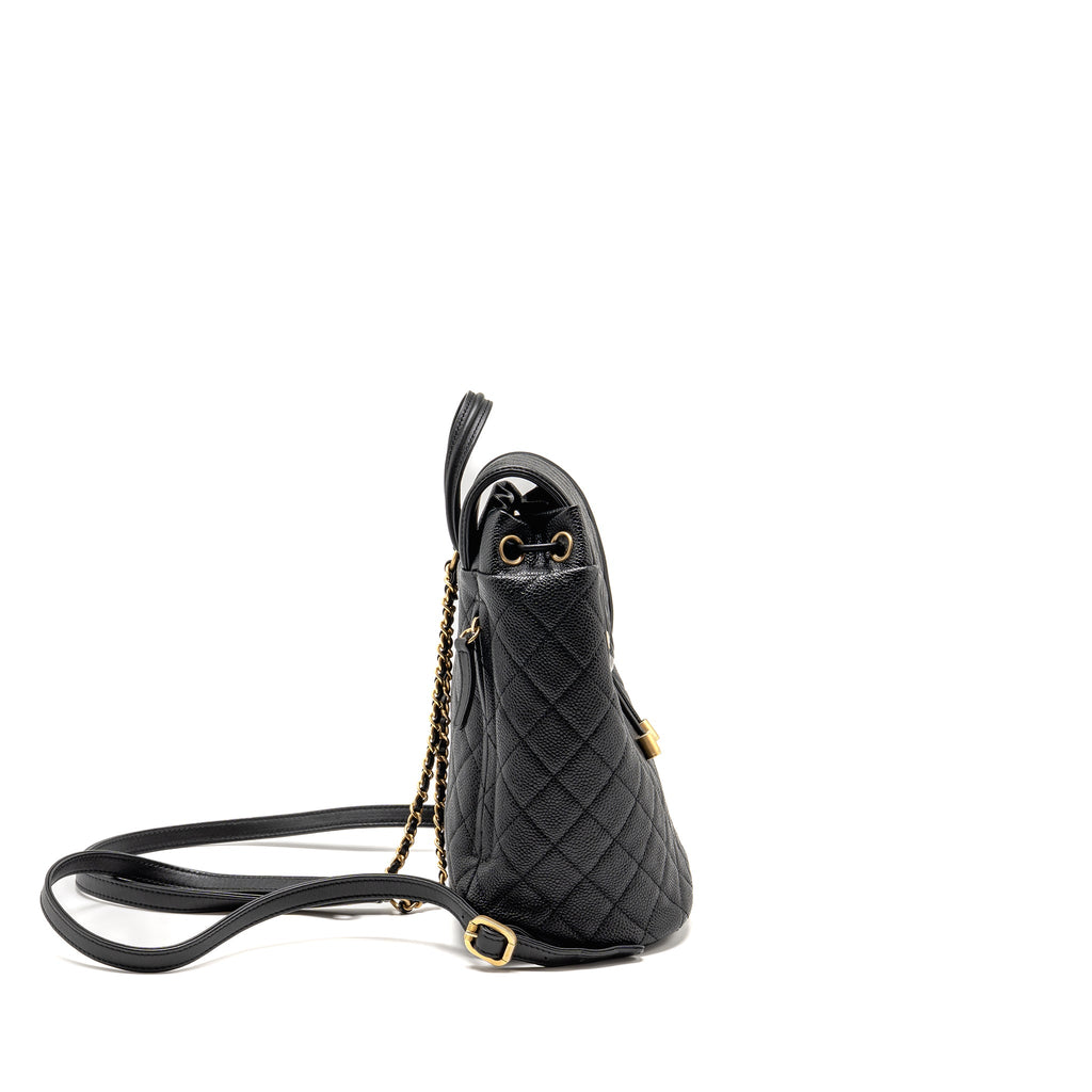 chanel-black-backpack