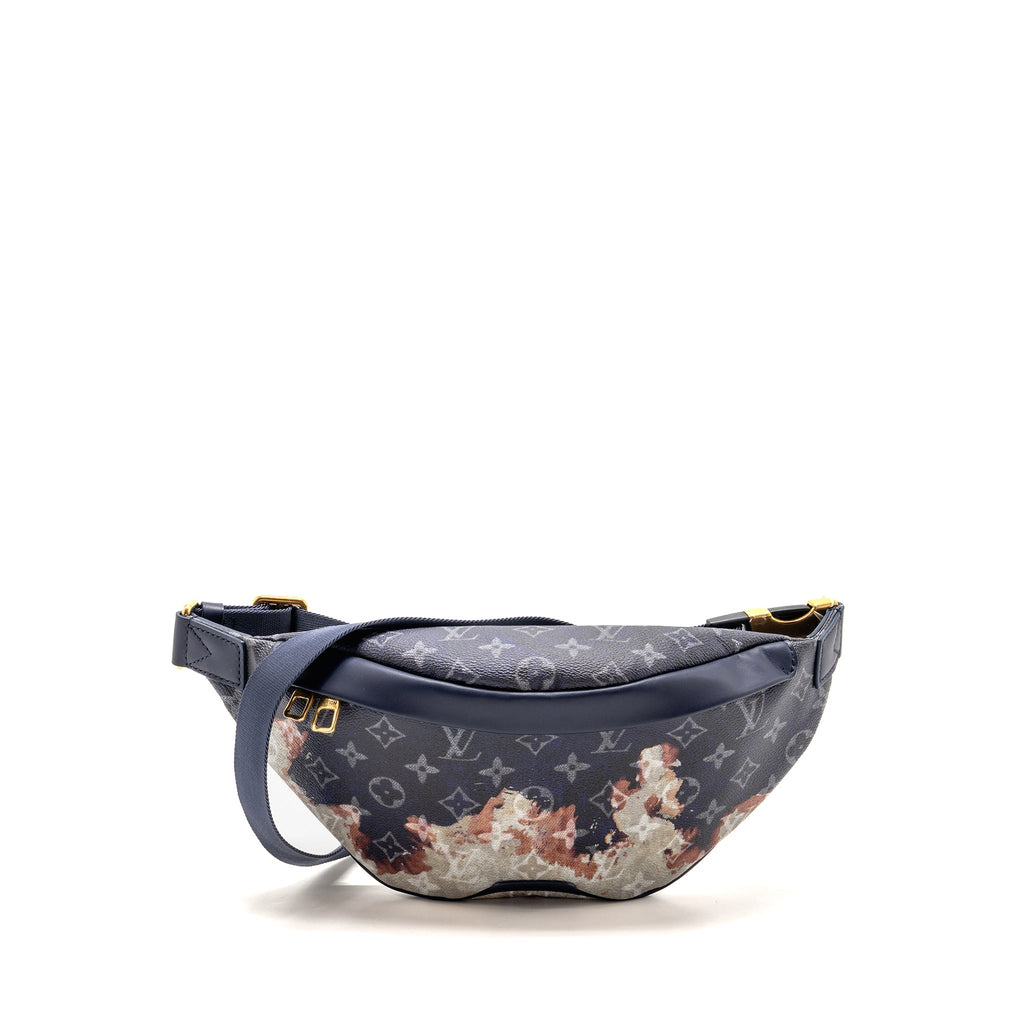 louis-vuitton-discovery-bumbag-pm-monogram-navy-multicolour-ghw