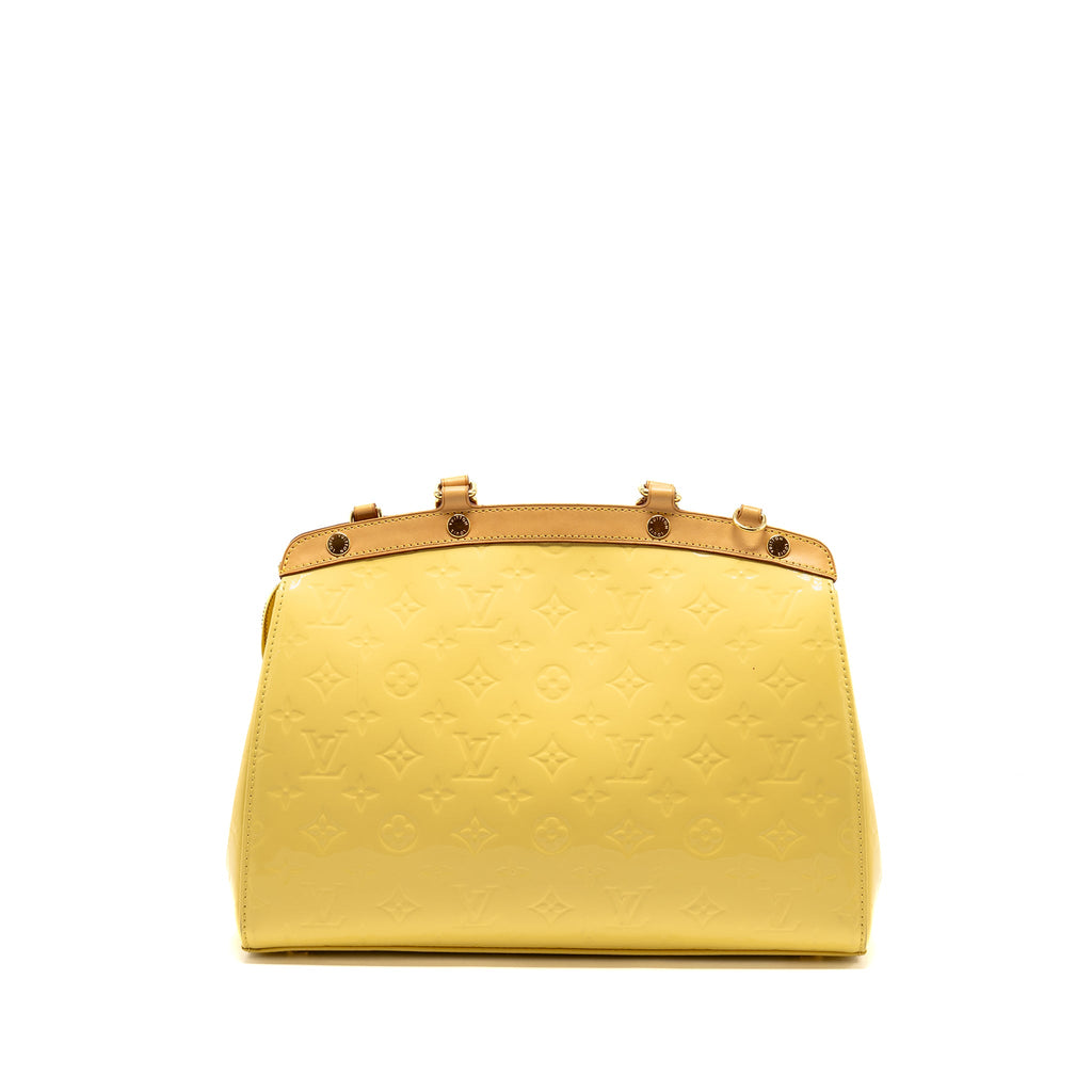 louis-vuitton-vernis-brea-mm-patent-monogram-light-beige-ghw-1