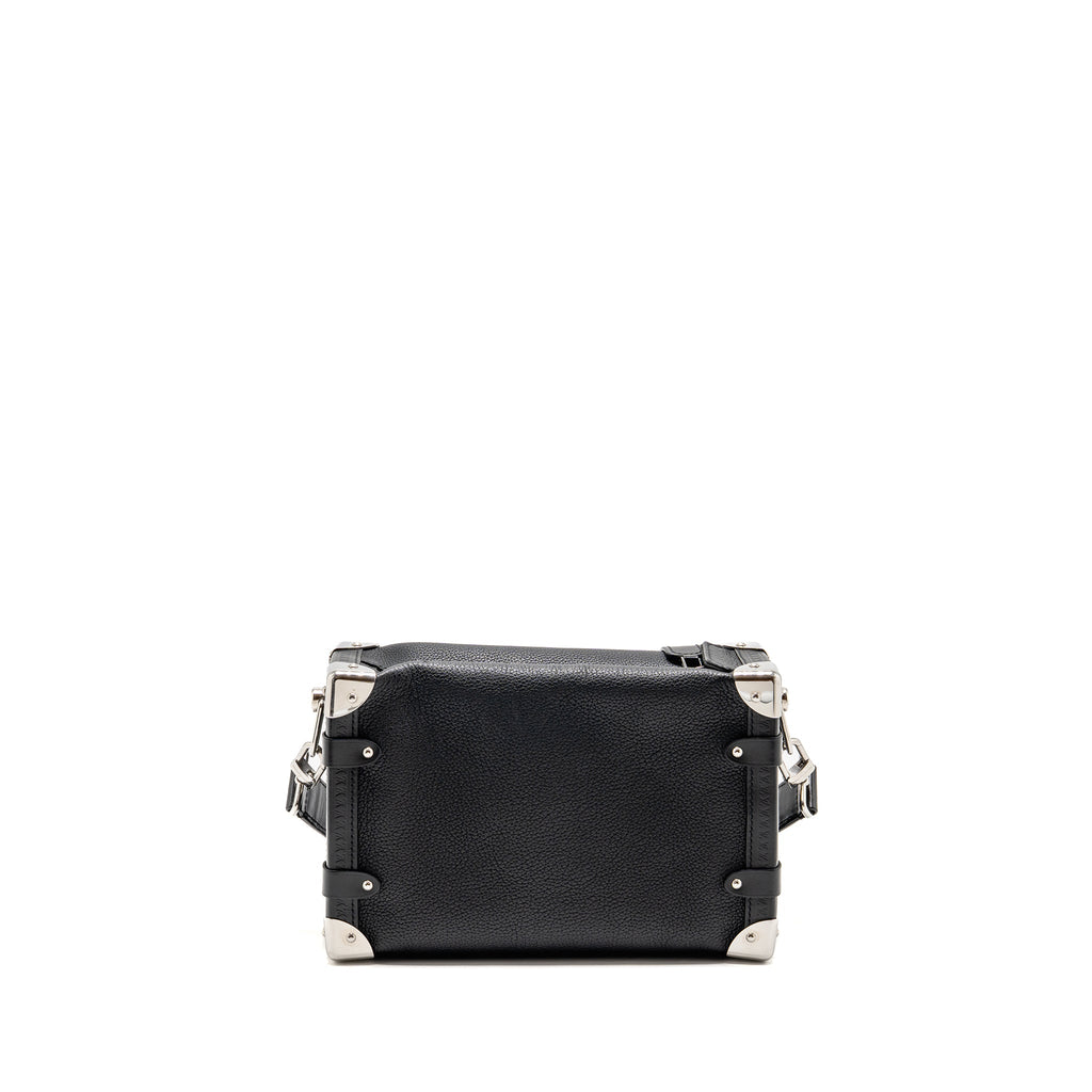 louis-vuitton-side-trunk-mm-calfskin-black-shw