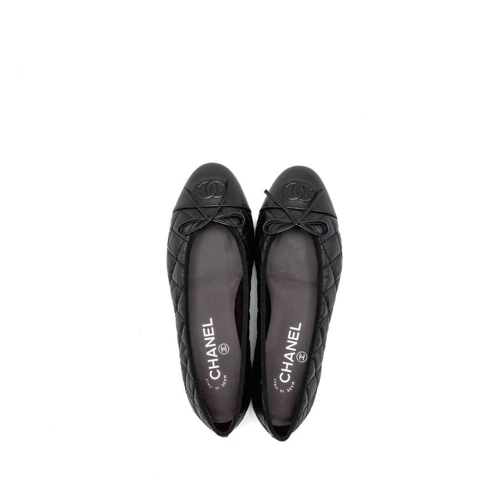 chanel-size-36-ballerinas-aged-calfskin-black