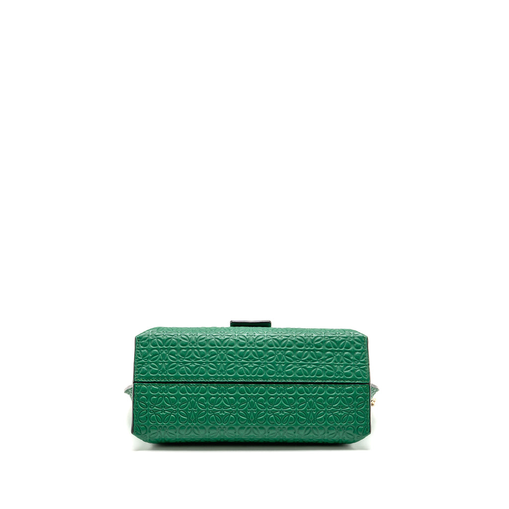 loewe-avenue-anagram-crossbody-bag-embossed-calfskin-green-ghw