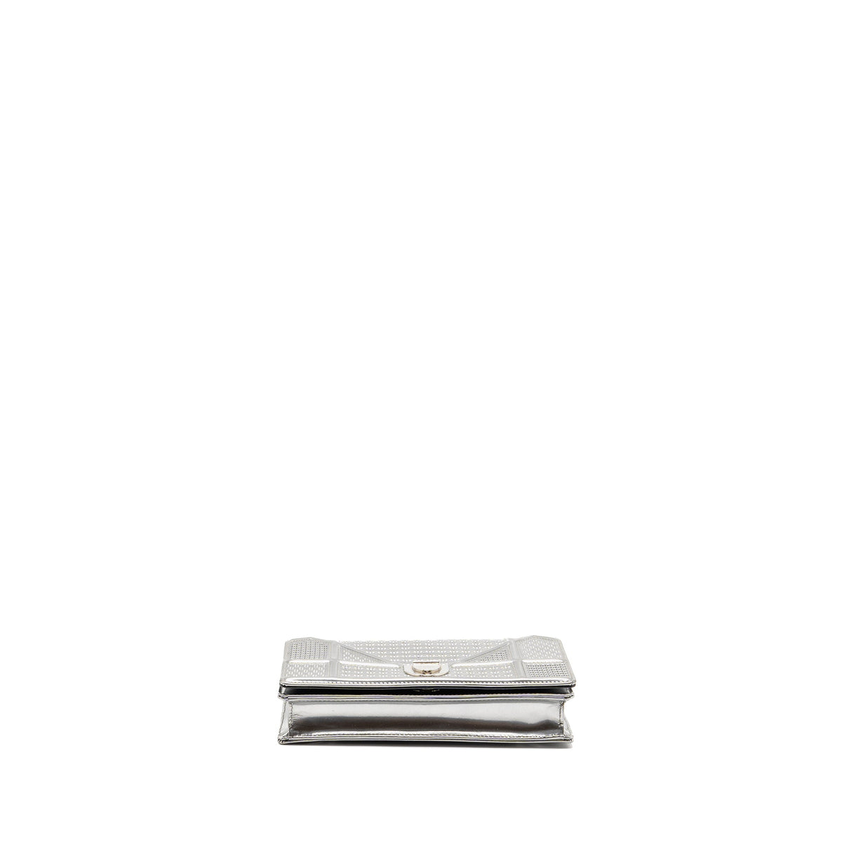 dior-diorama-wallet-on-chain-calfskin-silver-shw