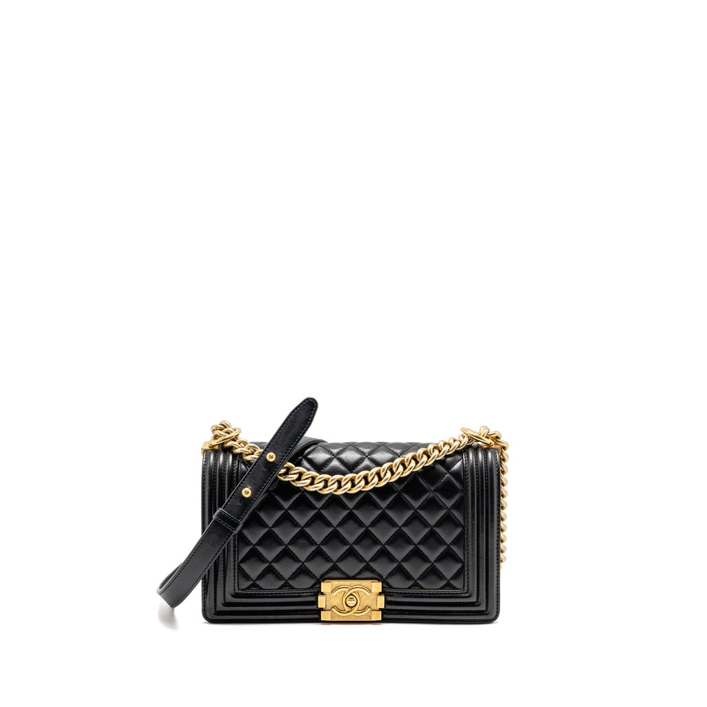 chanel-medium-boy-bag-lambskin-black-ghw-1