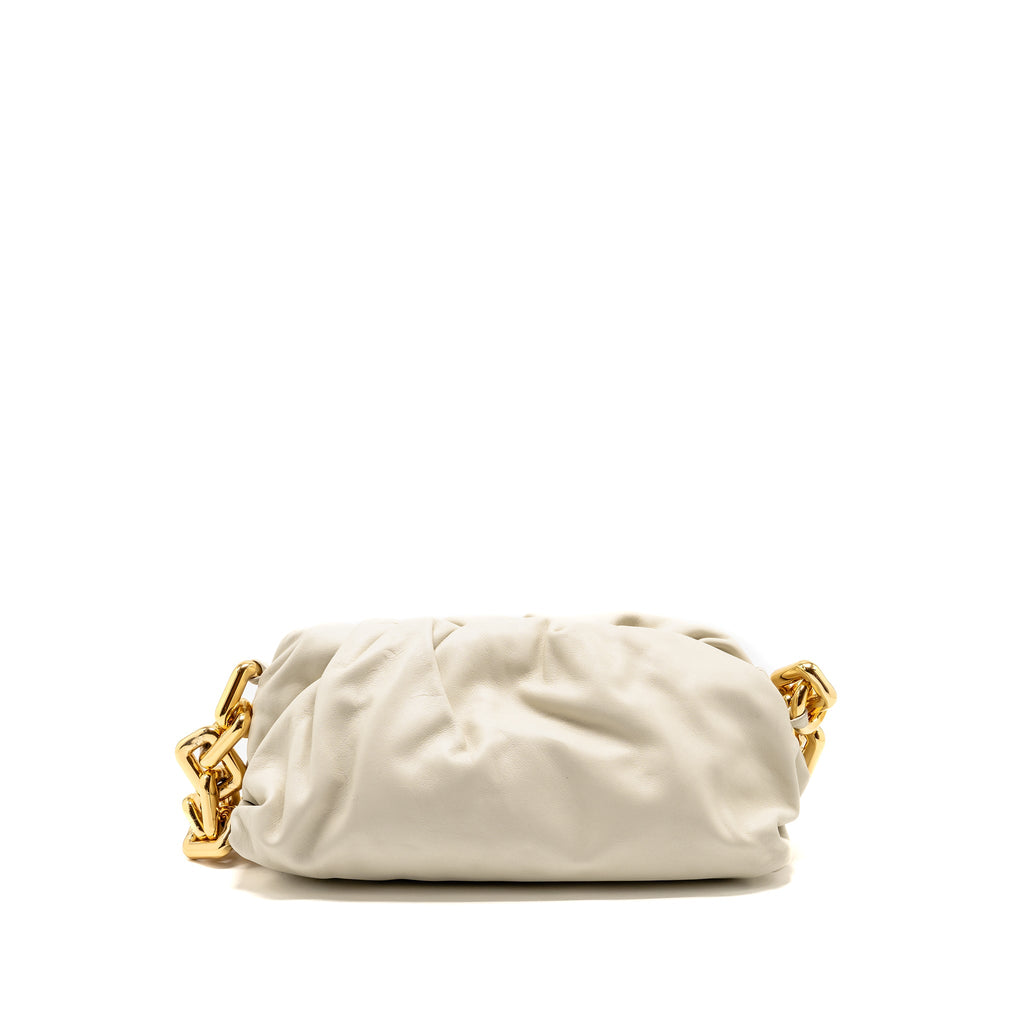 bottega-veneta-chain-pouch-bag-calfskin-white-ghw-1