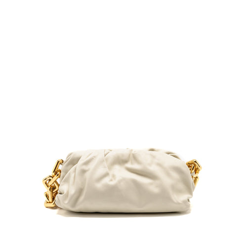bottega-veneta-chain-pouch-bag-calfskin-white-ghw-1