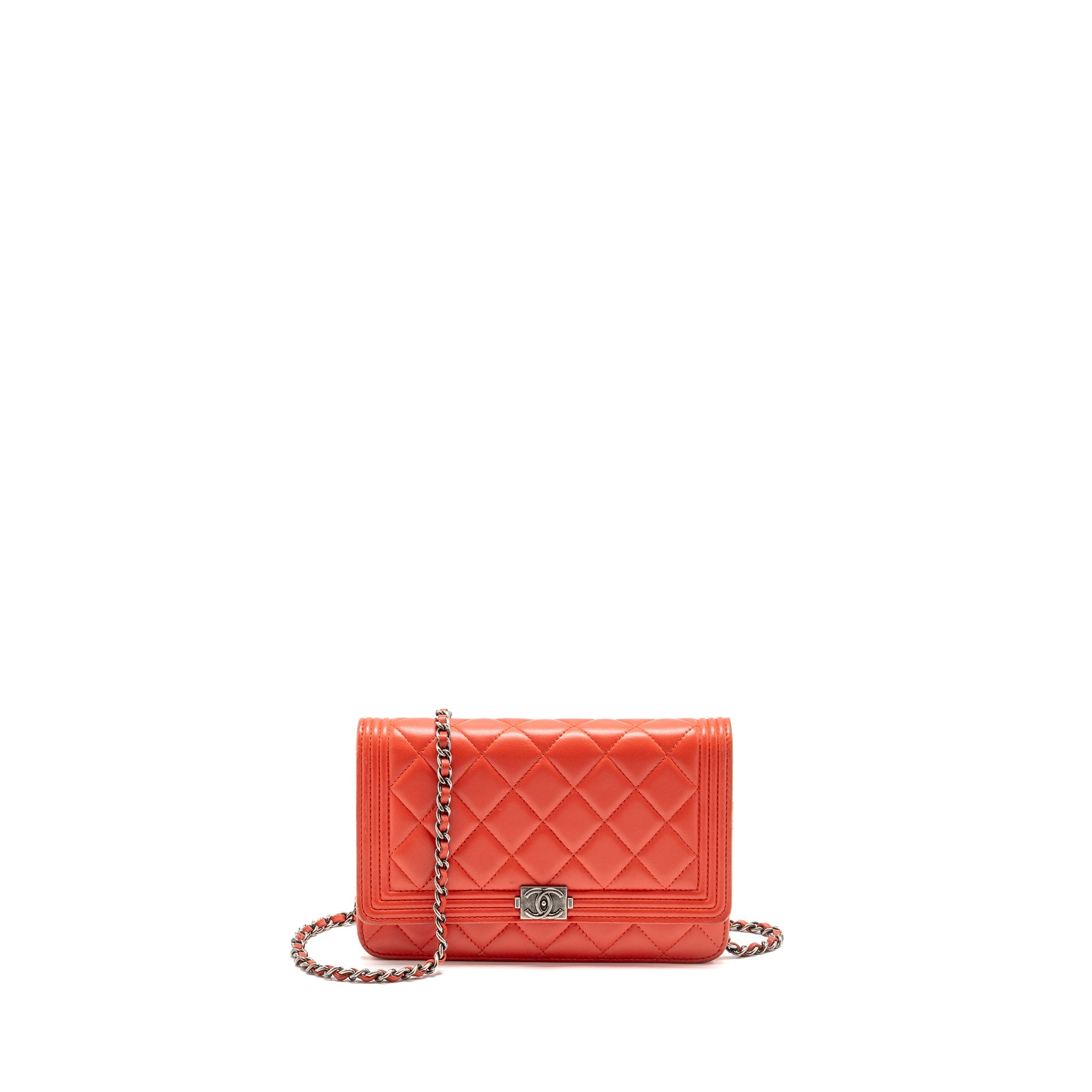 chanel-boy-wallet-on-chain-lambskin-red-ruthenium-silver-hardware