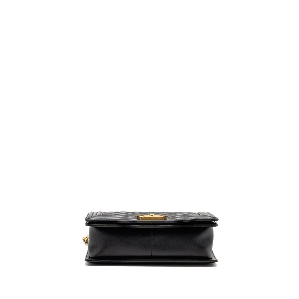 chanel-medium-boy-bag-lambskin-black-ghw-1