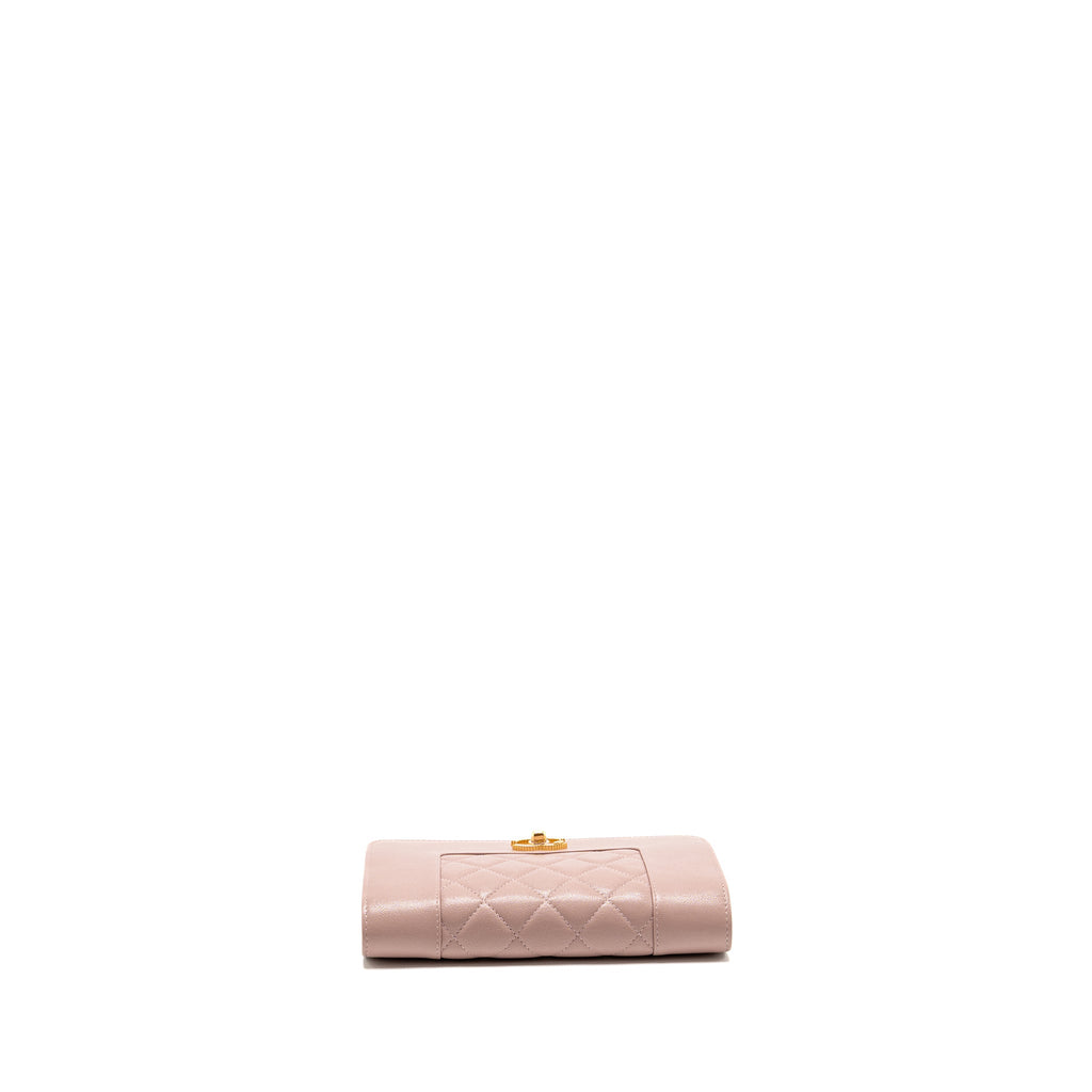 chanel-cc-logo-wallet-with-chain-goatskin-pink-ghw