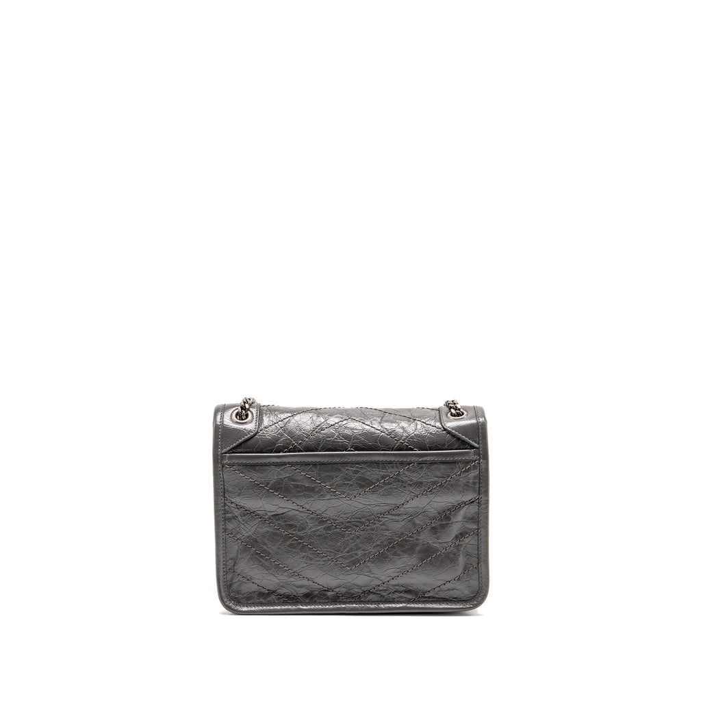 saint-laurent-ysl-niki-baby-flap-bag-vintage-calfskin-grey-ruthenium-hardware