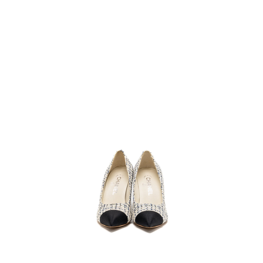 chanel-size-36-pump-tweed-blue-white-black-copy-1