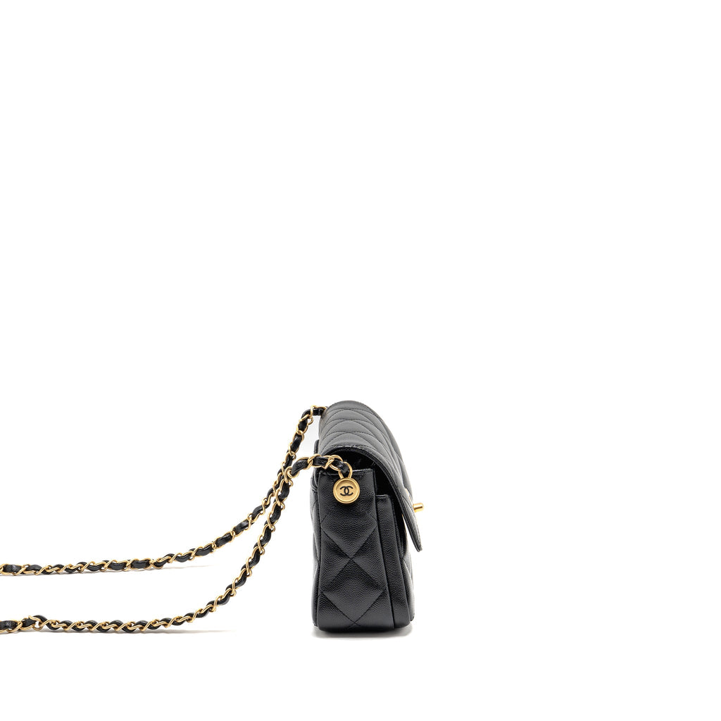 chanel-24b-quilted-flap-bag-caviar-black-ghwmicrochip
