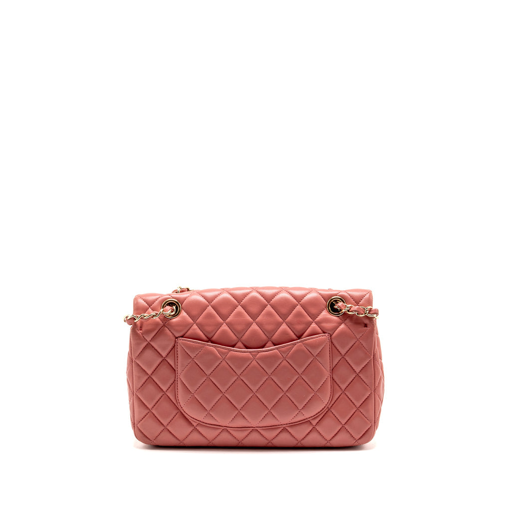 chanel-charm-chain-quilted-flap-bag-lambskin-pink-lghw