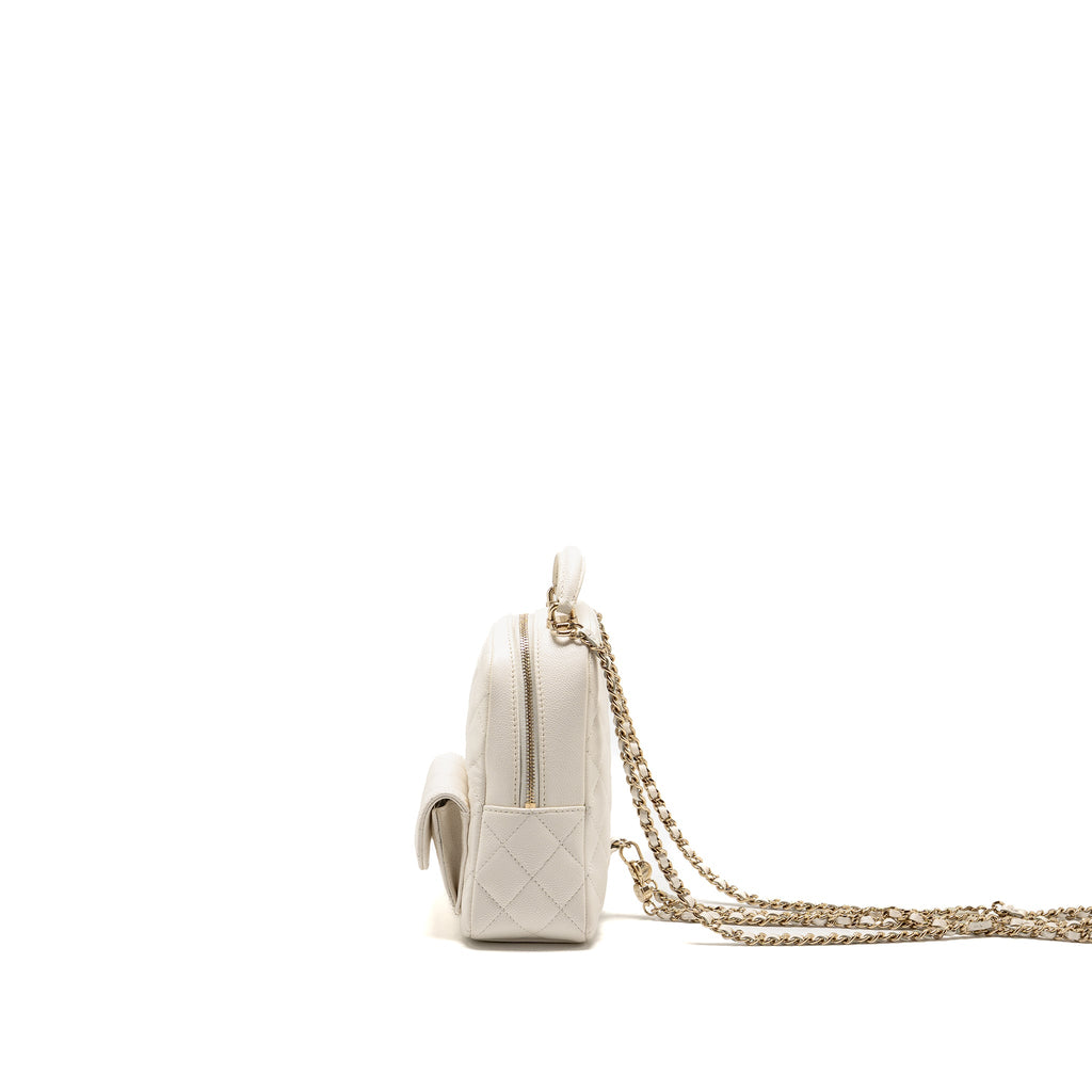 chanel-white-backpack