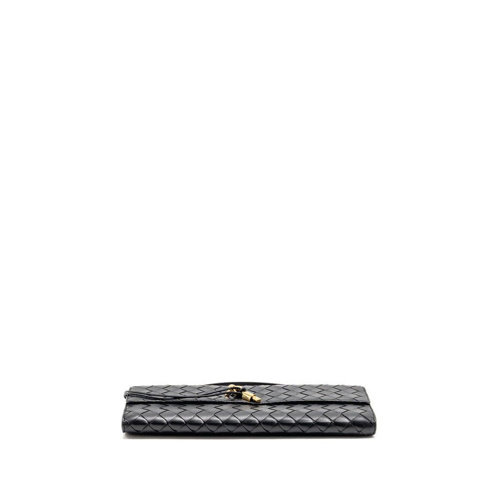 bottega-veneta-andiamo-clutch-intrecciato-calfskin-black-ghw