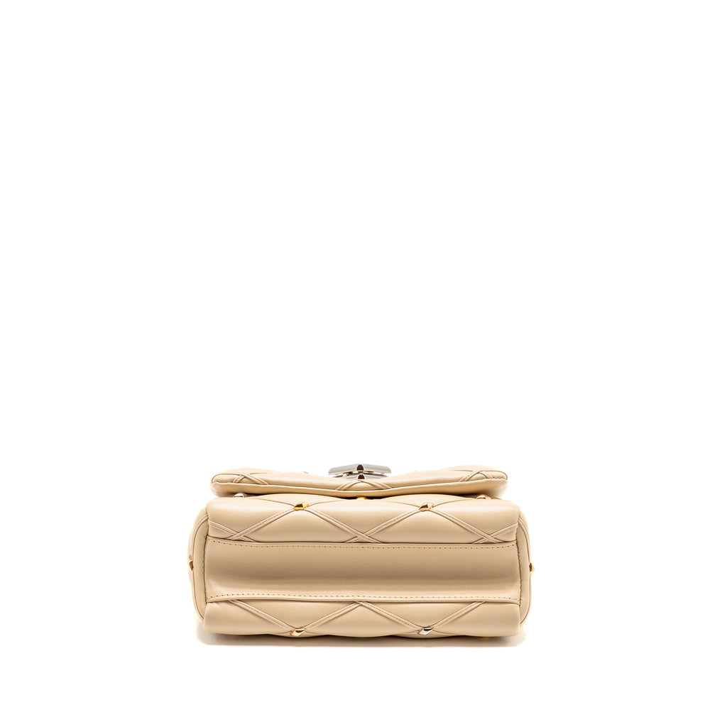 louis-vuitton-go-14-mm-lambskin-beige-multicolour-hardware