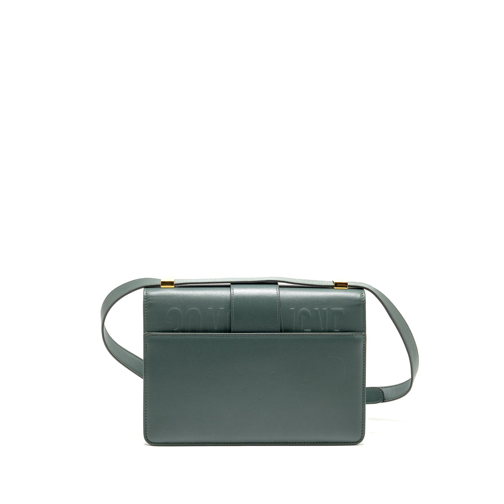 dior-30-montaigne-medium-flap-bag-calfskin-green-ghw