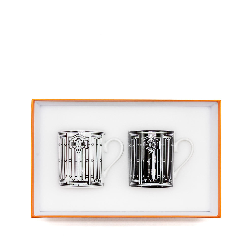hermes-h-deco-set-of-2-mugs-black-white-1