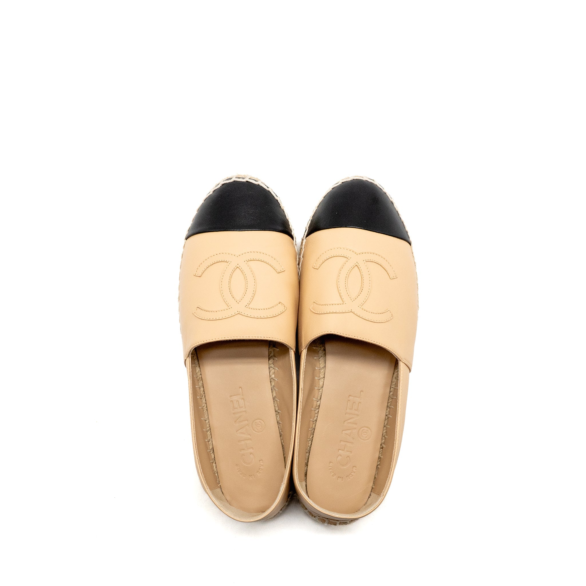 chanel-size-37-espadrilles-beige-black