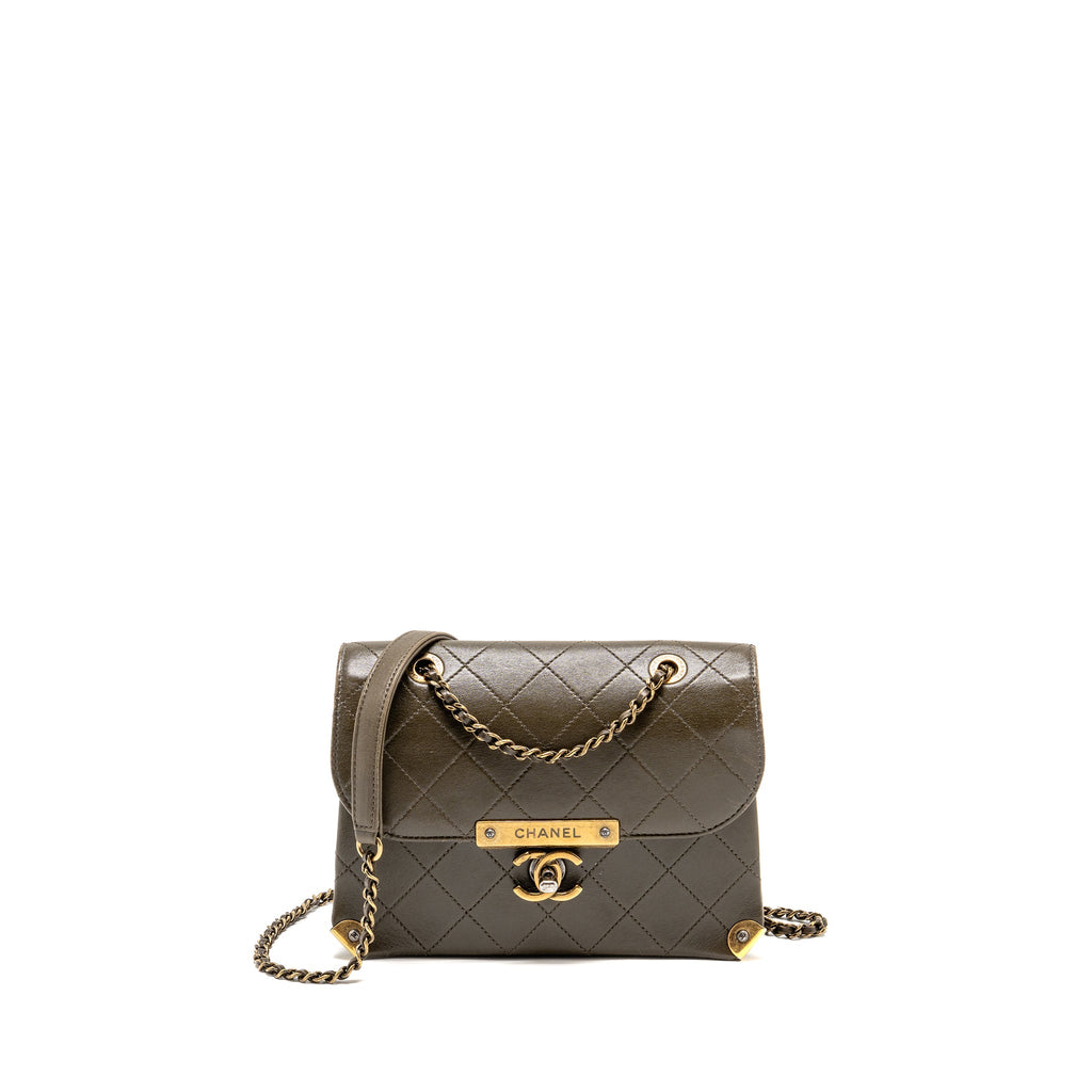 chanel-quilted-messenger-flap-bag-lambskin-olive-green-multicolor-hardware