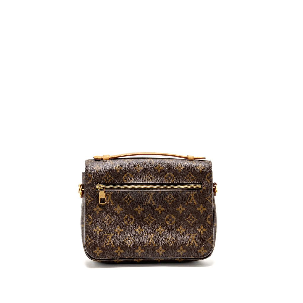 louis-vuitton-pochette-metis-monogram-canvas-ghw-37