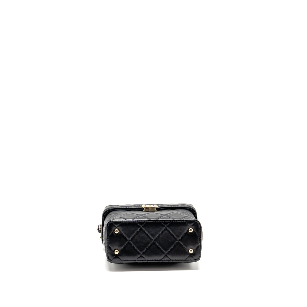 chanel-flap-vanity-with-chain-lambskin-black-lgwh-microchip-copy