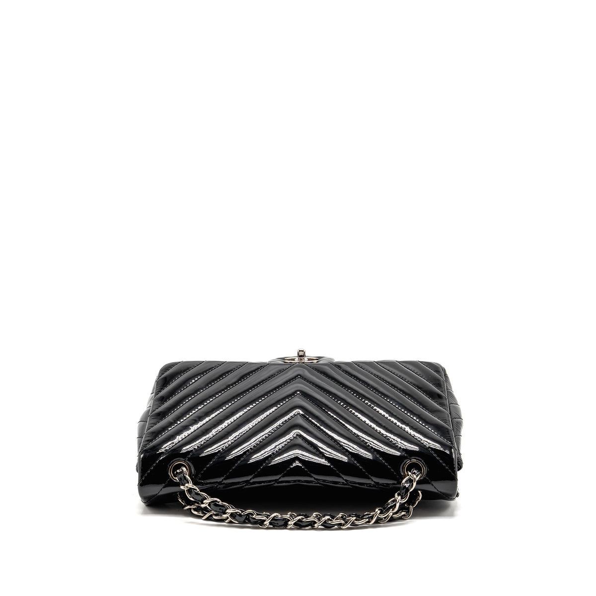 chanel-chevron-jumbo-single-flap-bag-patent-black-shw