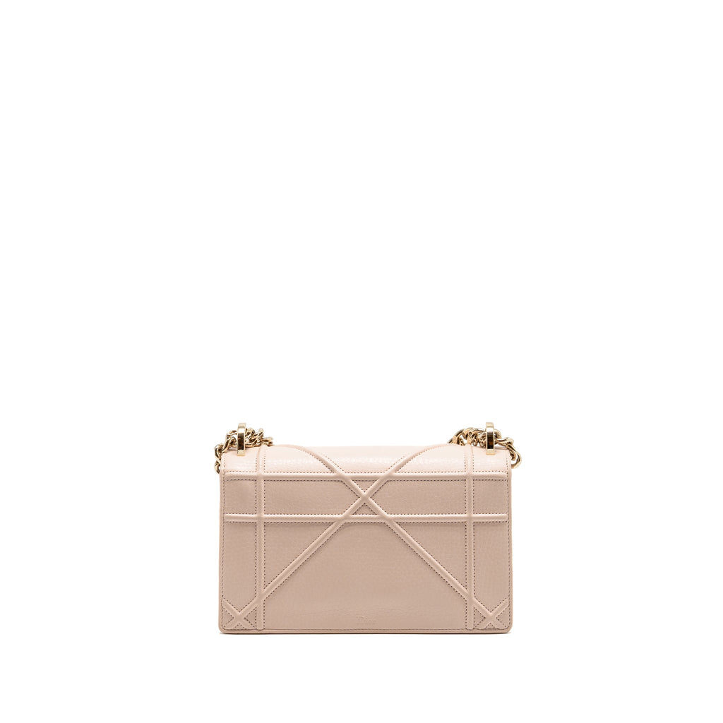dior-small-diorama-grained-calfskin-light-pink-lghw