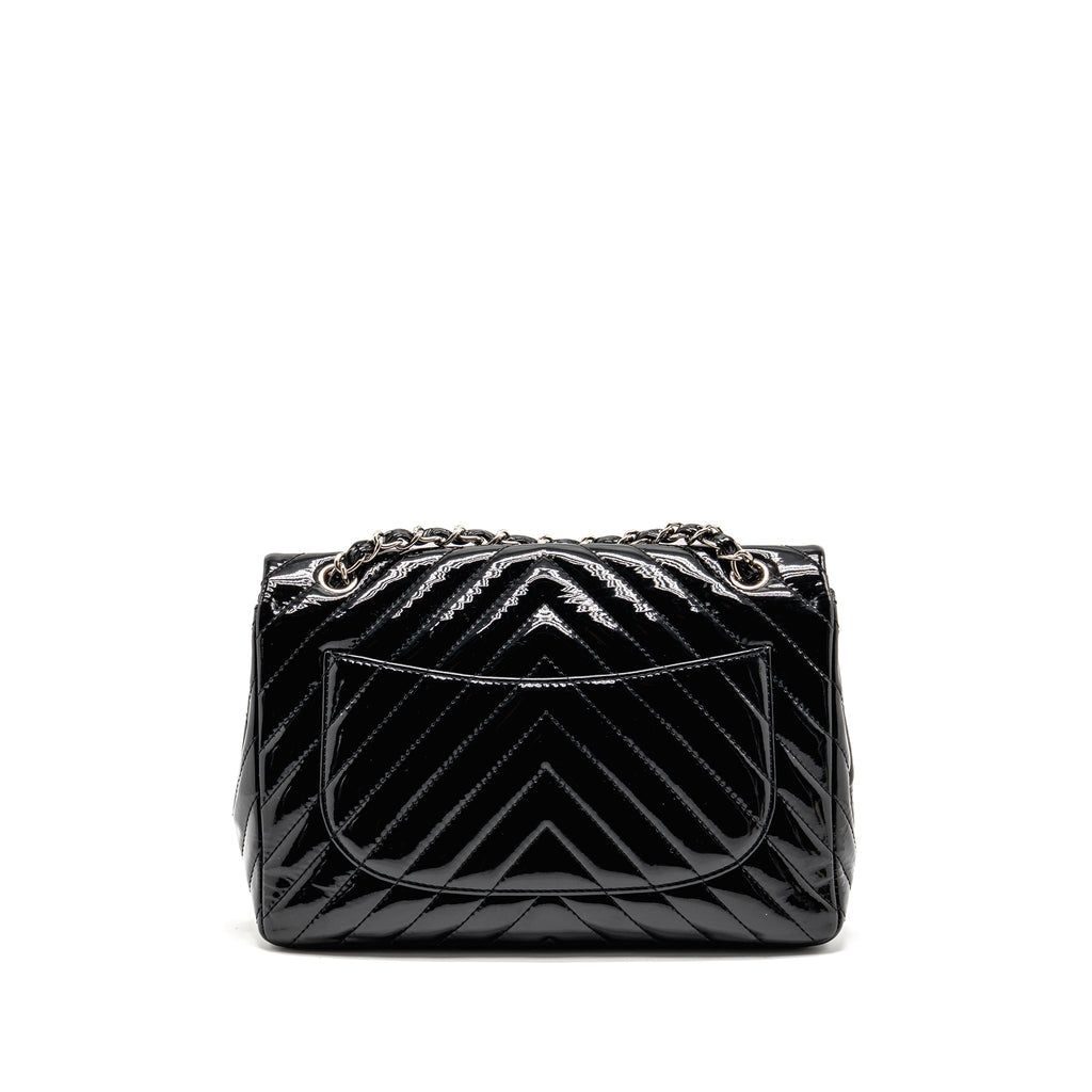 chanel-chevron-jumbo-single-flap-bag-patent-black-shw