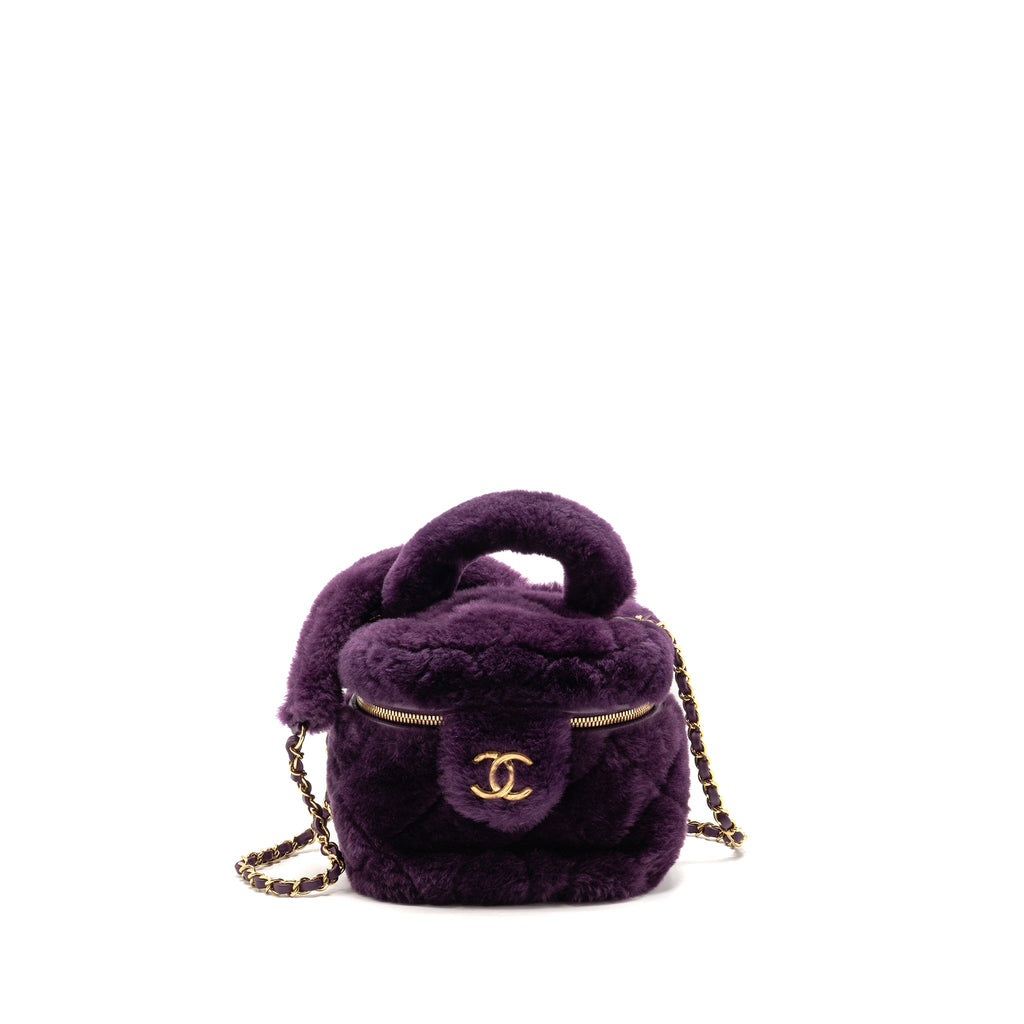 chanel-22a-top-handle-small-vanity-case-shearling-purple-ghw-microchip