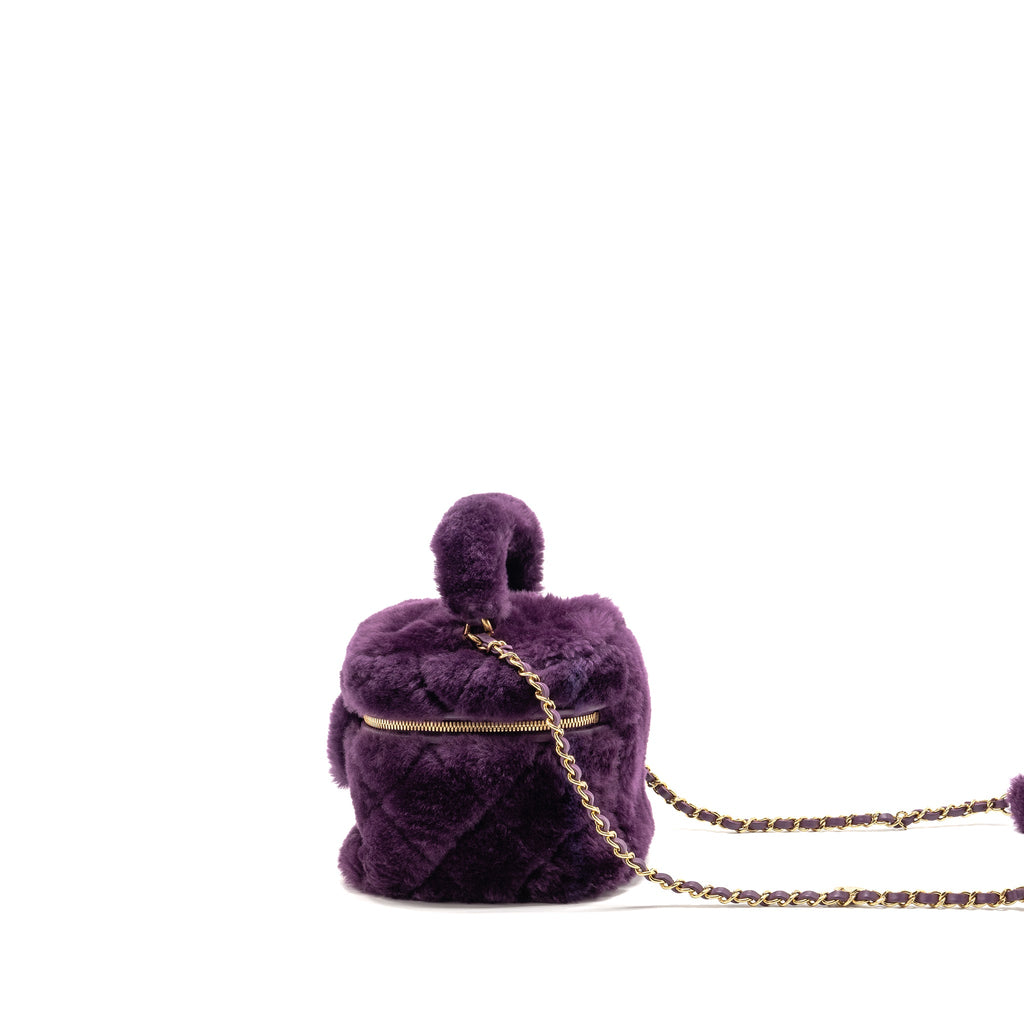 chanel-22a-top-handle-small-vanity-case-shearling-purple-ghw-microchip