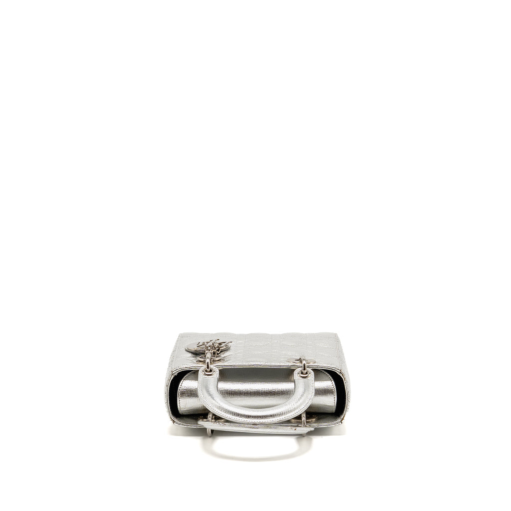dior-small-lady-dior-my-abcdior-bag-metallic-cannage-calfskin-silver-shw