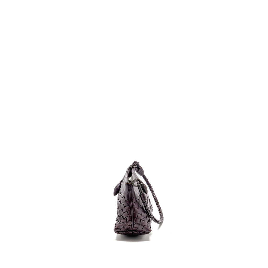 bottega-veneta-shoulder-pochette-intrecciato-leather-purple-shw