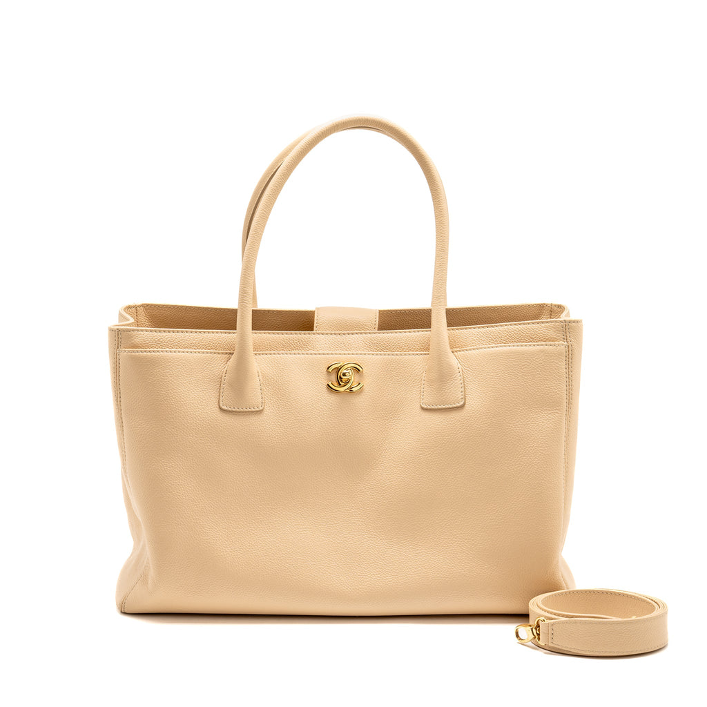 chanel-cerf-tote-bag-caviar-beige-ghw