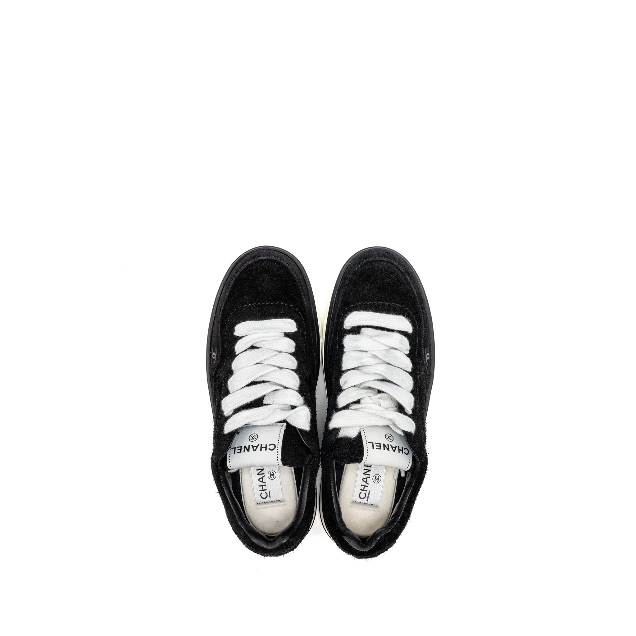 chanel-size-37-5-23b-cc-logo-sneakers-suede-calfskin-black-copy