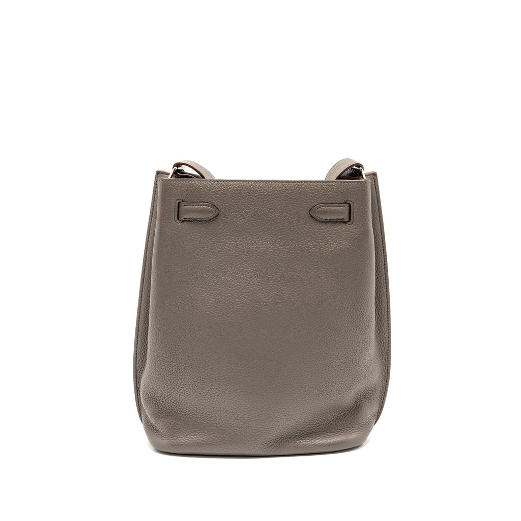 hermes-so-kelly-22-clemence-gris-etain-shw-stamp-square-o