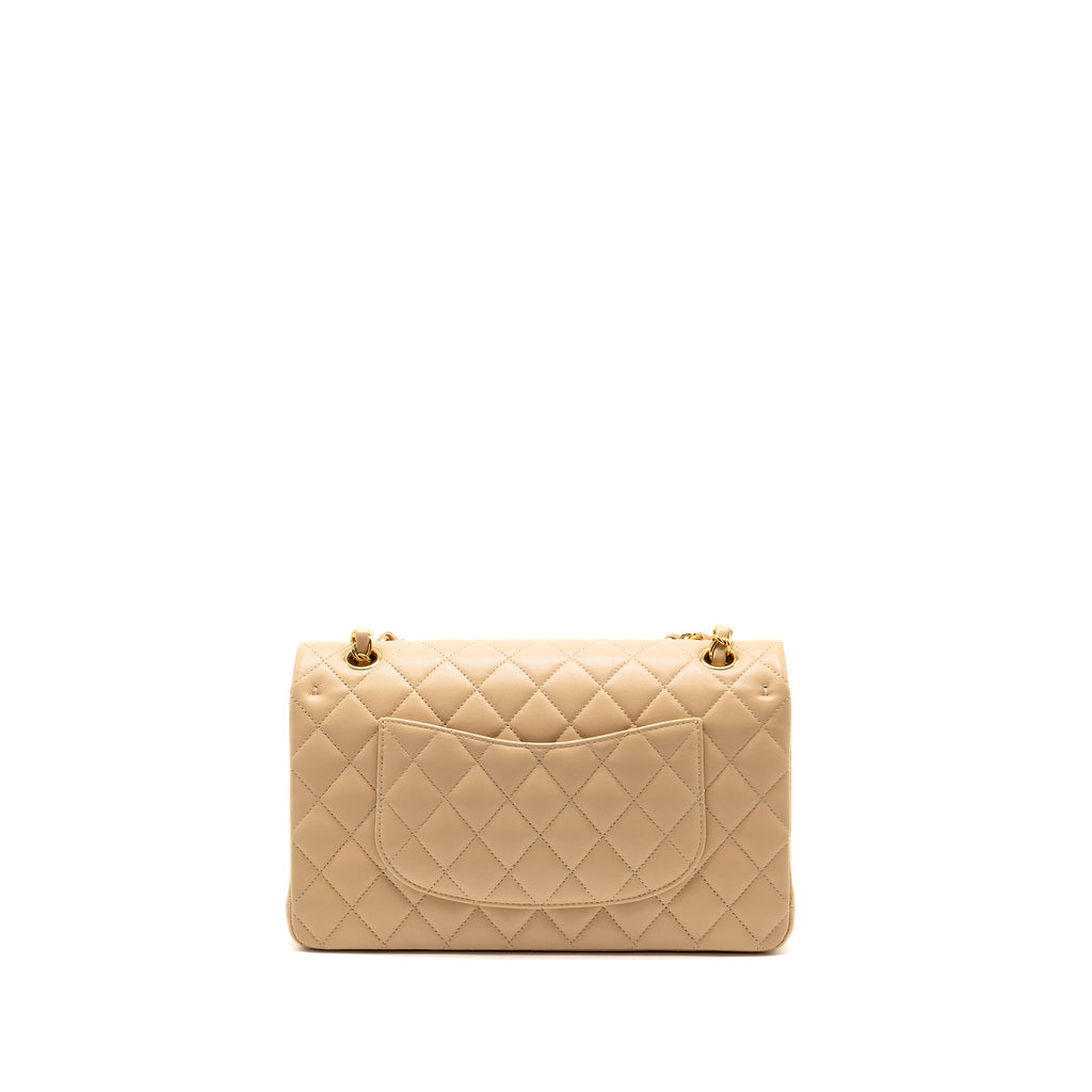 chanel-medium-classic-double-flap-bag-lambskin-beige-ghw-microchip