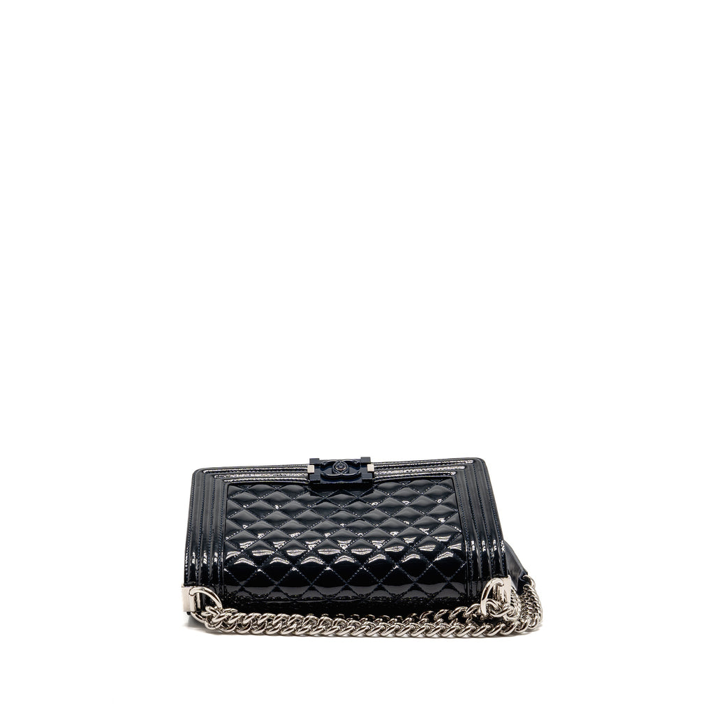 chanel-medium-boy-bag-patent-navy-shw-1