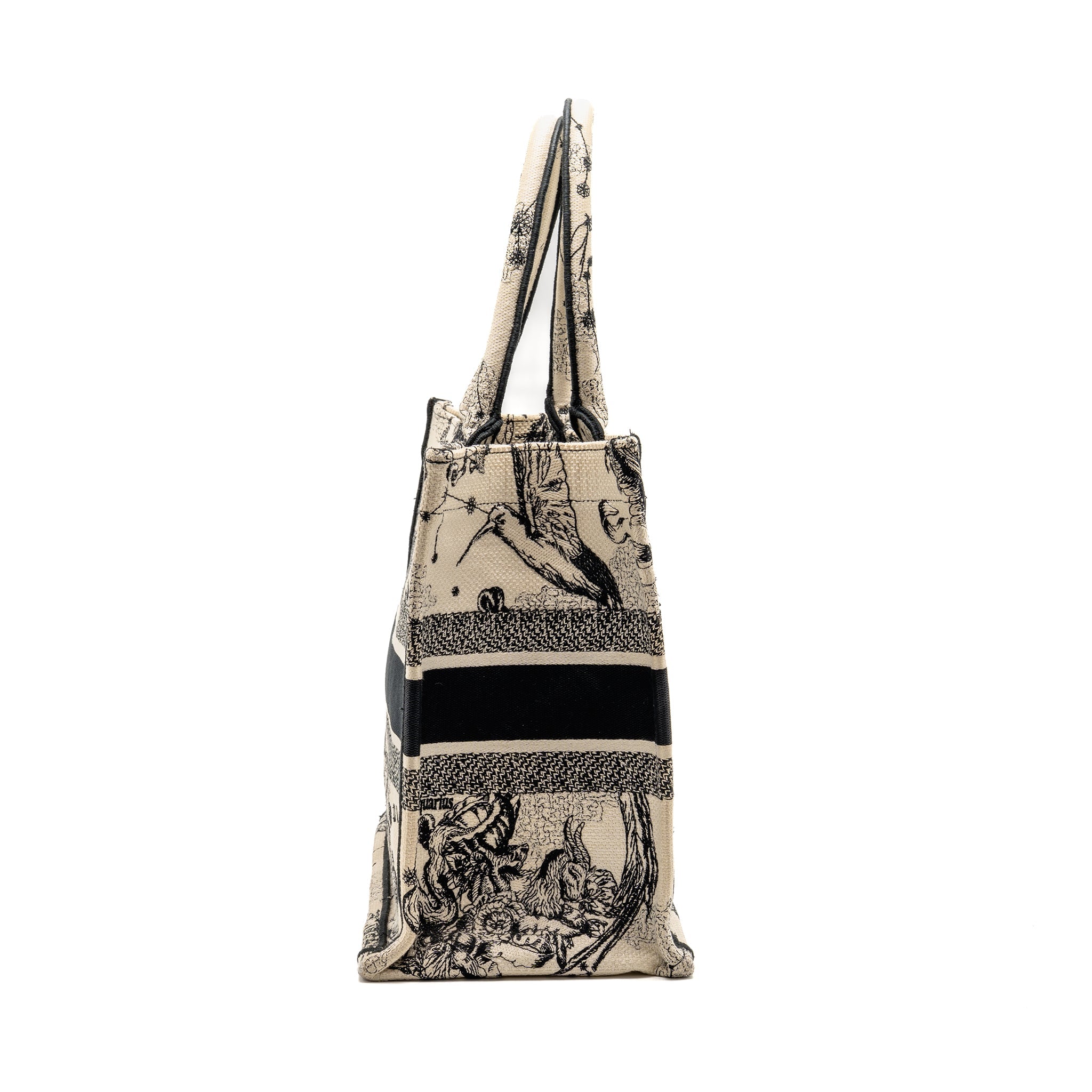 dior-medium-book-tote-toile-de-jouy-embroidery-canvas-navy