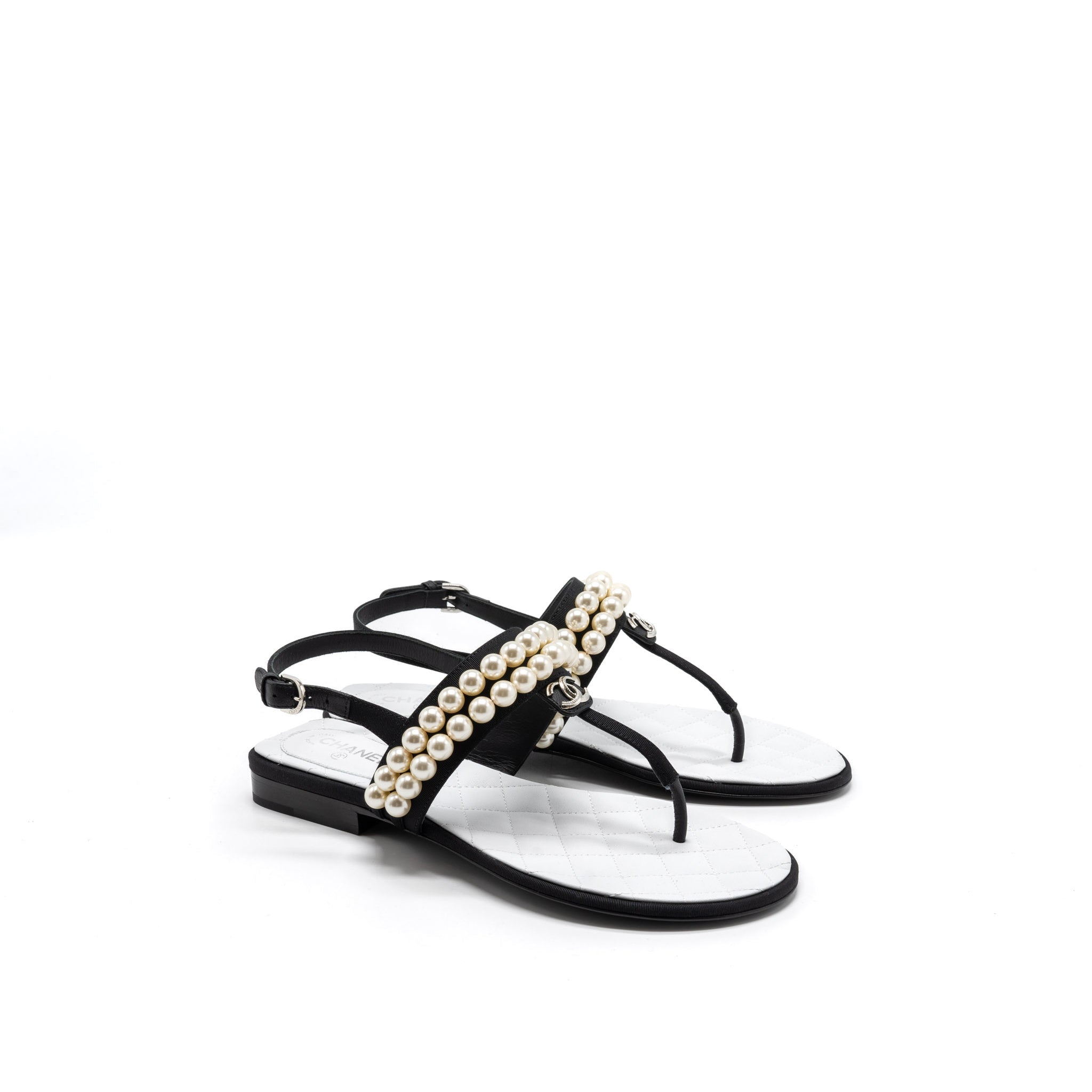 chanel-22b-size-36-flip-flops-sandals-pearl-leather-fabric-black-shw