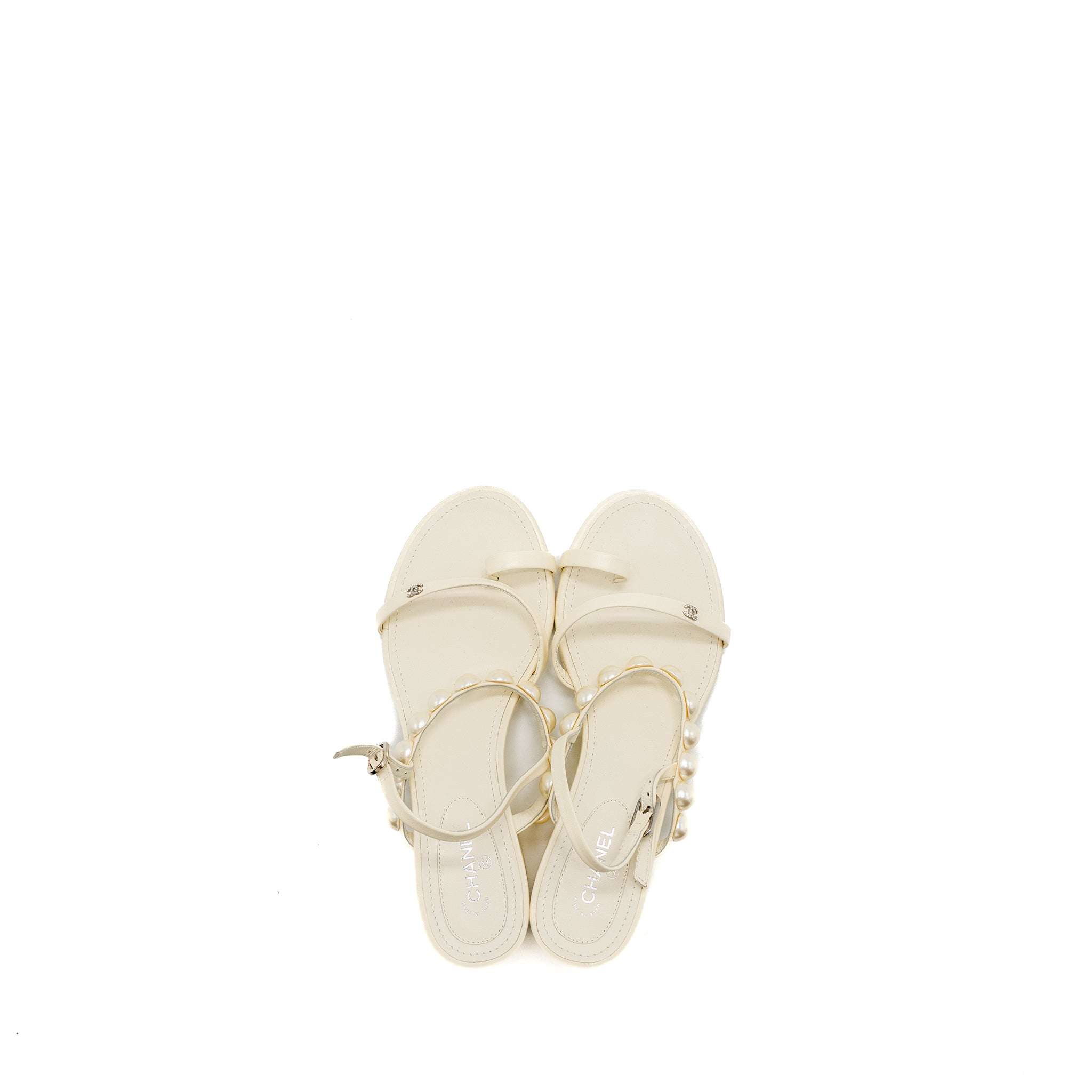 chanel-size-38-5-pearl-sandal-leather-white-shw