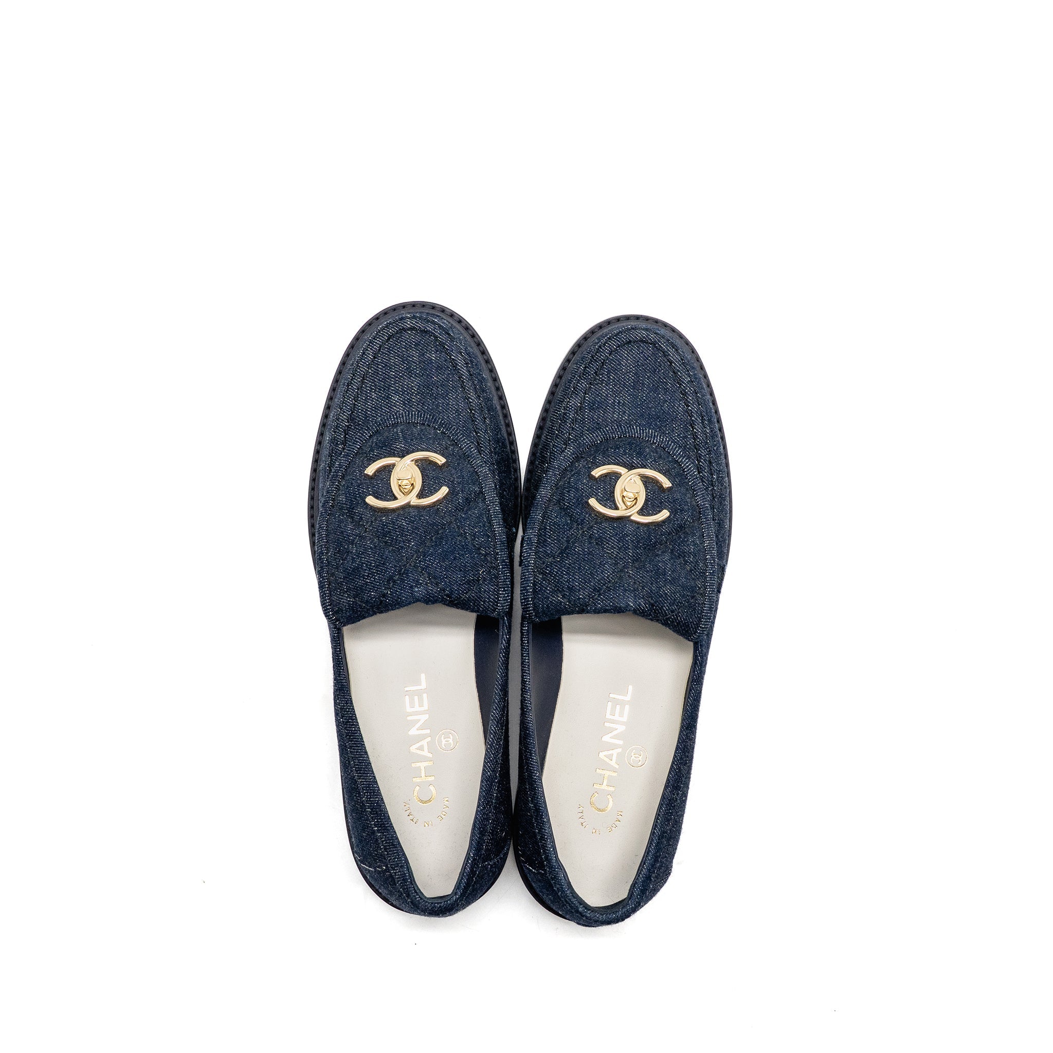 chanel-size-38-cc-turnlock-loafer-quilted-denim-blue-lghw-copy-1