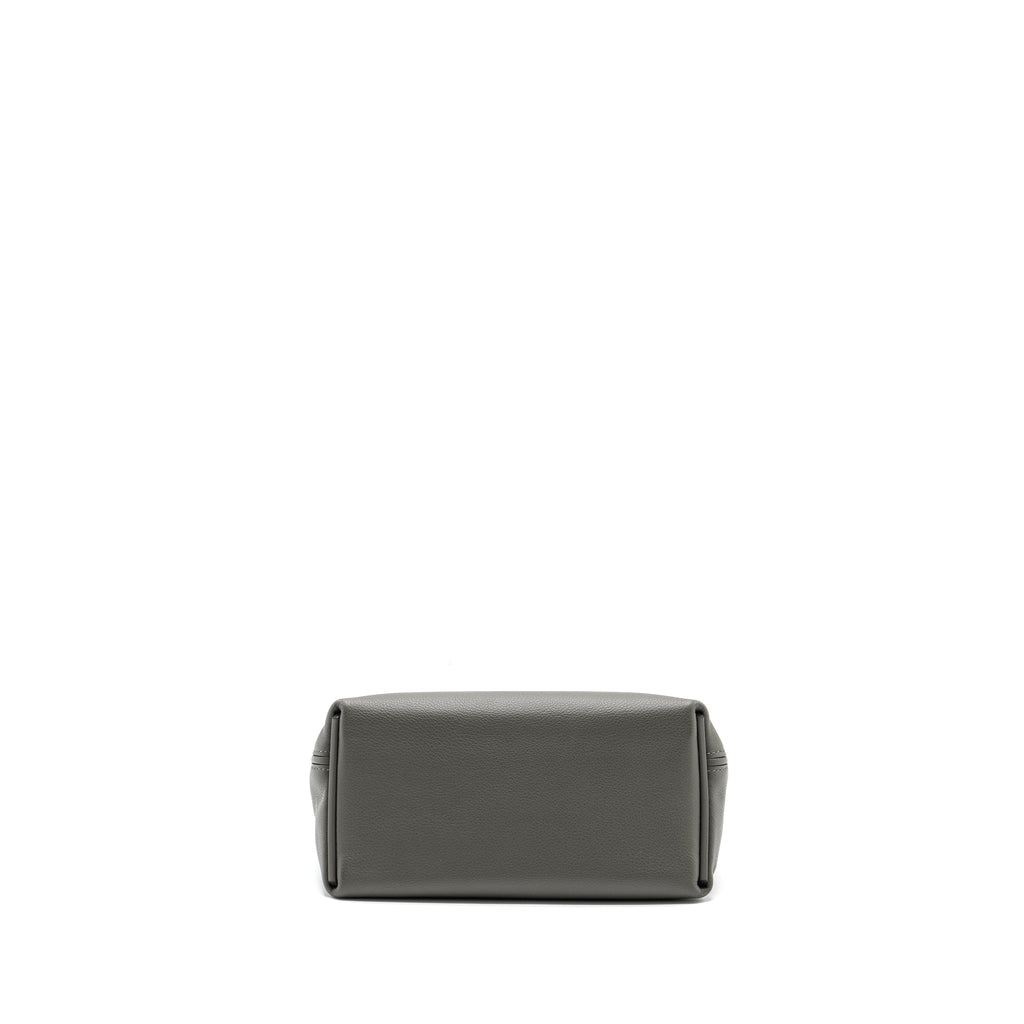 hermes-mini-24-24-2424-21-bag-evercolor-swift-gris-meyer-ghw-stamp-u-1