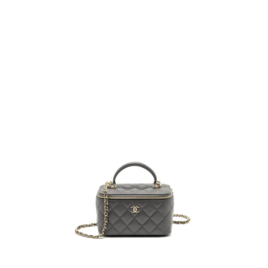 chanel-long-vanity-case-grey