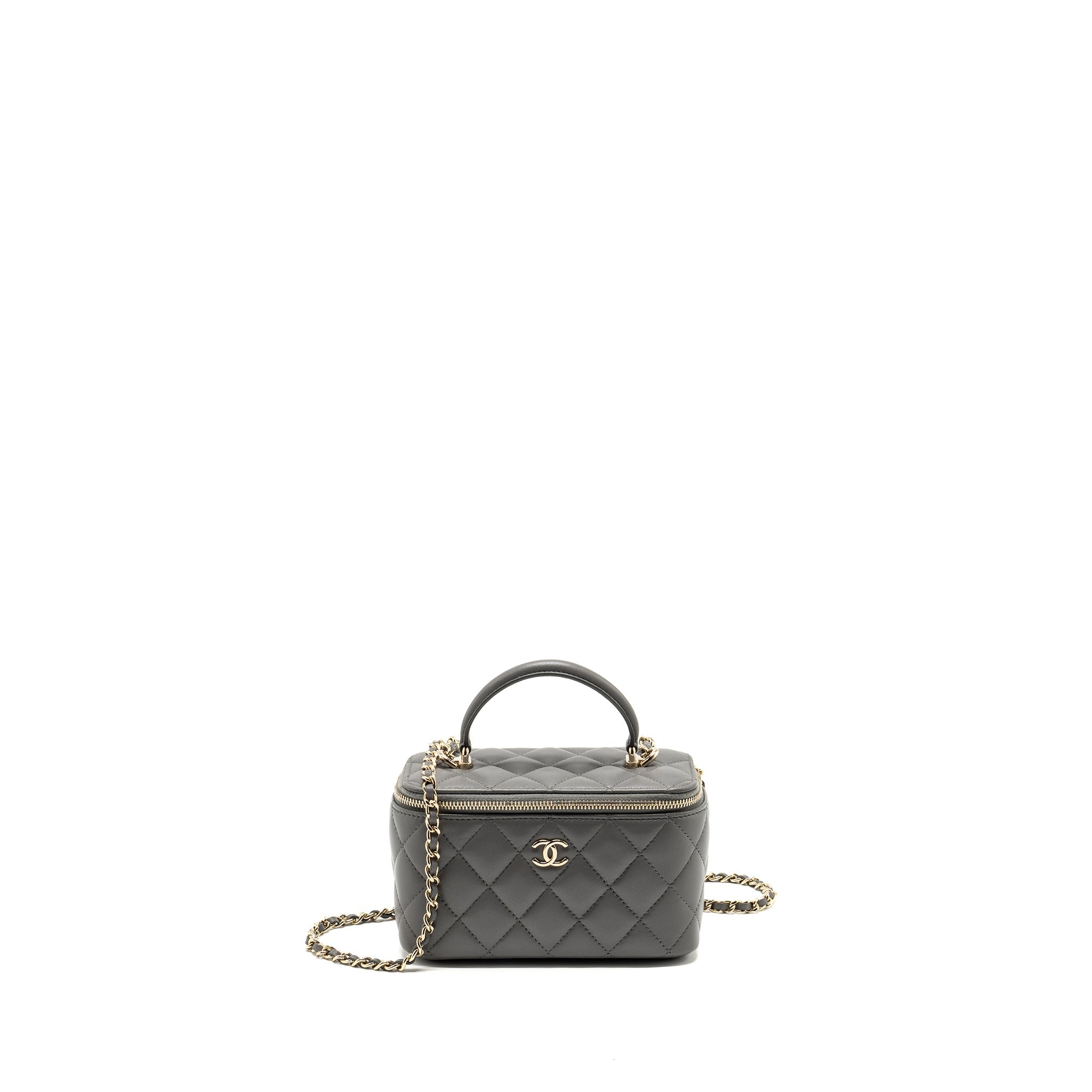 chanel-long-vanity-case-grey